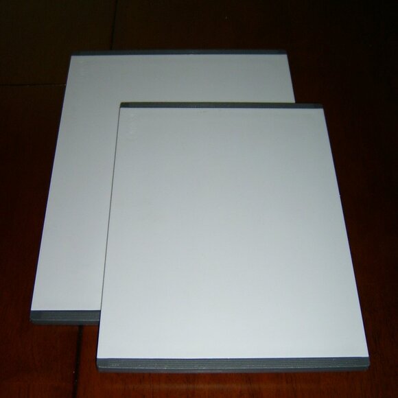 Set of 2 Cutting Boards, Food Safe Polypropylene, VGUC - Picture 3 of 3